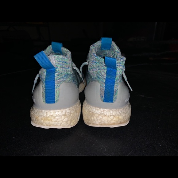 Adidas Ultra Boost Mid Multi-Color Grey - Picture 4 of 4